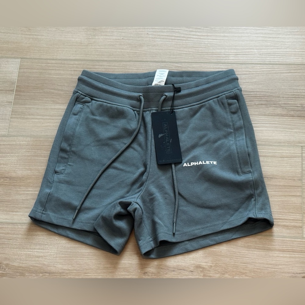 NWT Alphalete Essential Core gray sweat shorts size small